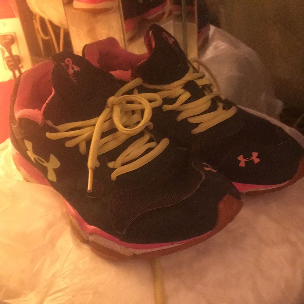 Under armor running shoes